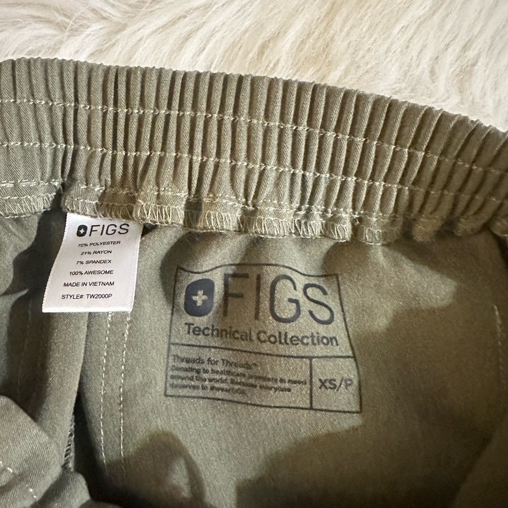 HEAtHERED OLIVE. Yola Skinny. XS Petite. - Picture 2 of 3
